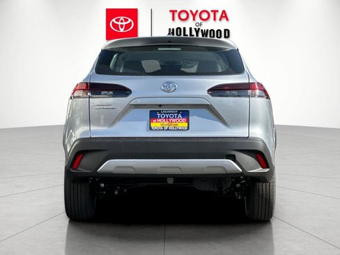 New 2026 Toyota Corolla Cross L image 5