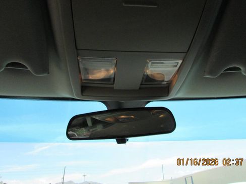 Used 2006 Chrysler 300 w/ Sound Group image 35