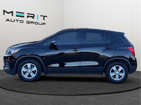 Used 2019 Chevrolet Trax LS image 5