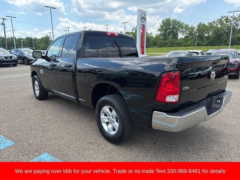 Used 2024 RAM 1500 Classic SLT AWD/4WD image 5
