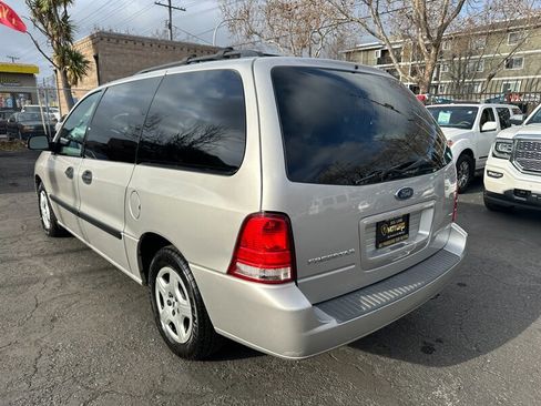 Used 2004 Ford Freestar SE image 7