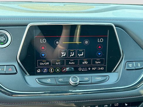 Used 2022 Chevrolet Blazer RS image 34