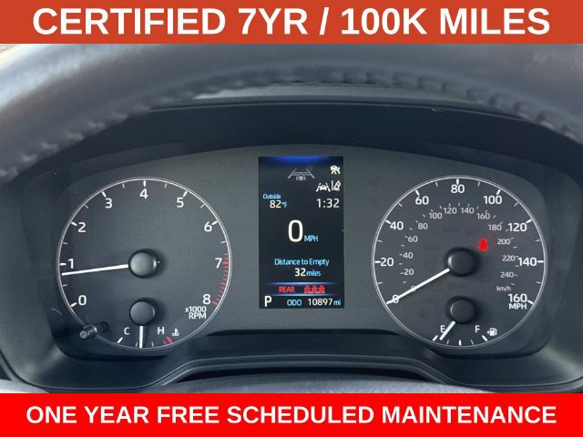 Used 2023 Toyota Corolla Cross LE w/ Moonroof Package FWD image 25