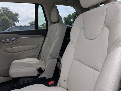 Used 2024 Volvo XC90 T8 Plus w/ Protection Package Premier AWD/4WD image 22