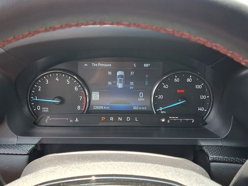 Used 2023 Ford Explorer ST-Line AWD/4WD image 25