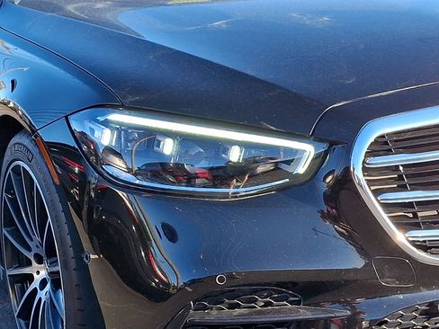 Used 2021 Mercedes-Benz S 580 4MATIC Sedan image 9