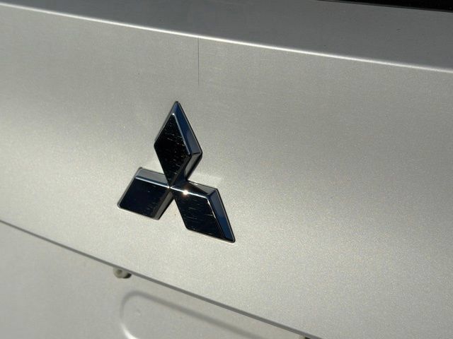 Used 2024 Mitsubishi Outlander SEL FWD image 12
