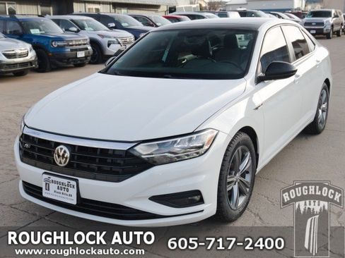 Used 2020 Volkswagen Jetta R-Line w/ R-Line Cold Weather Package image 1