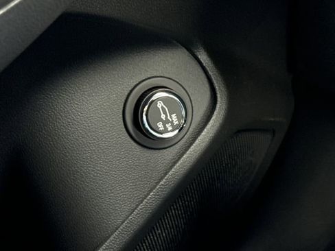 New 2026 Chevrolet TrailBlazer RS w/ Convenience Package image 18