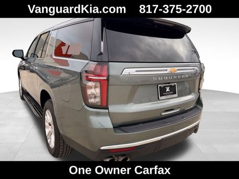 Used 2023 Chevrolet Suburban Premier image 2