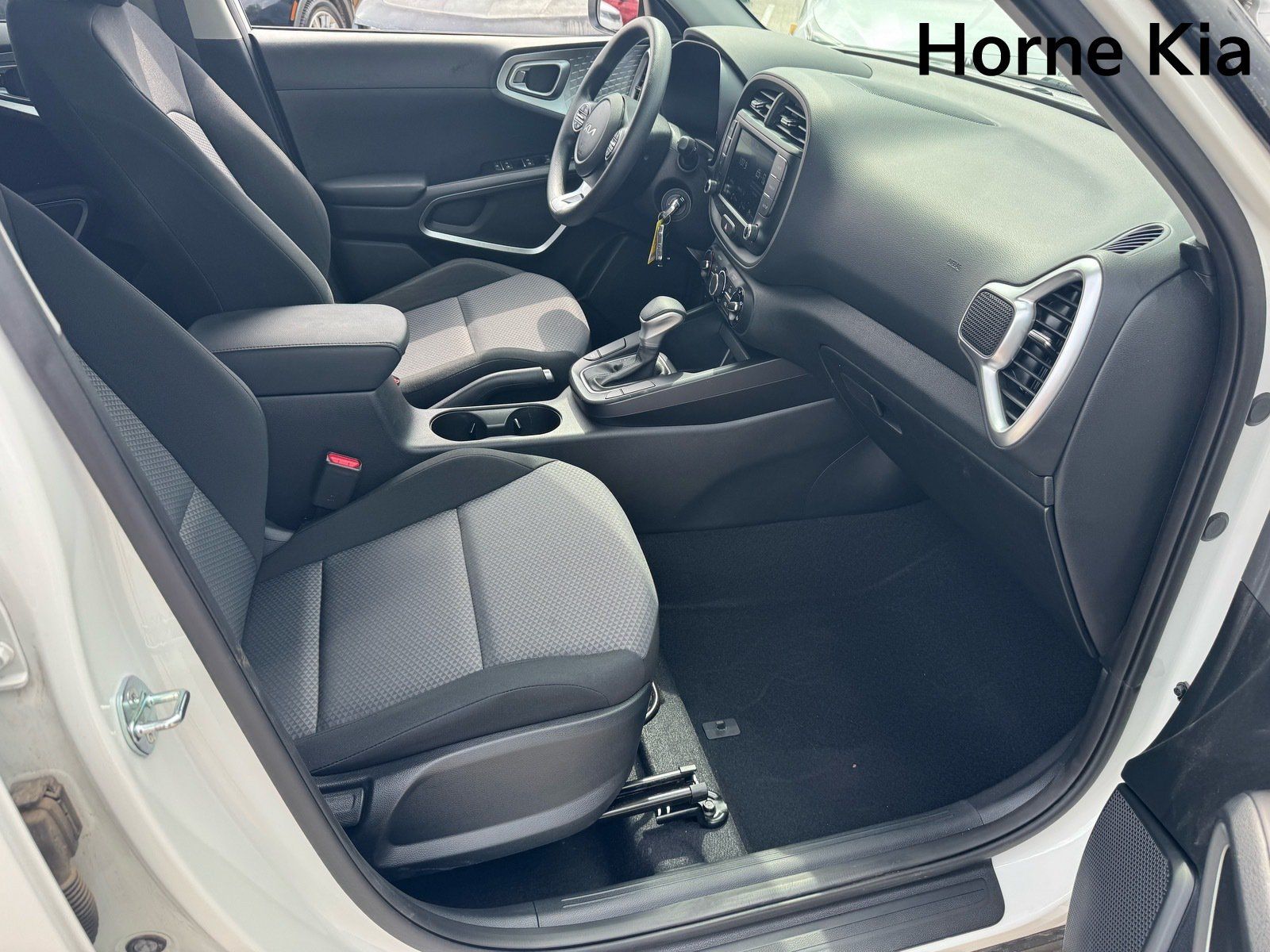 Used 2023 Kia Soul LX FWD image 26