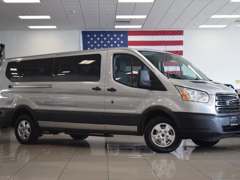 Used 2017 Ford Transit 350 XLT image 2