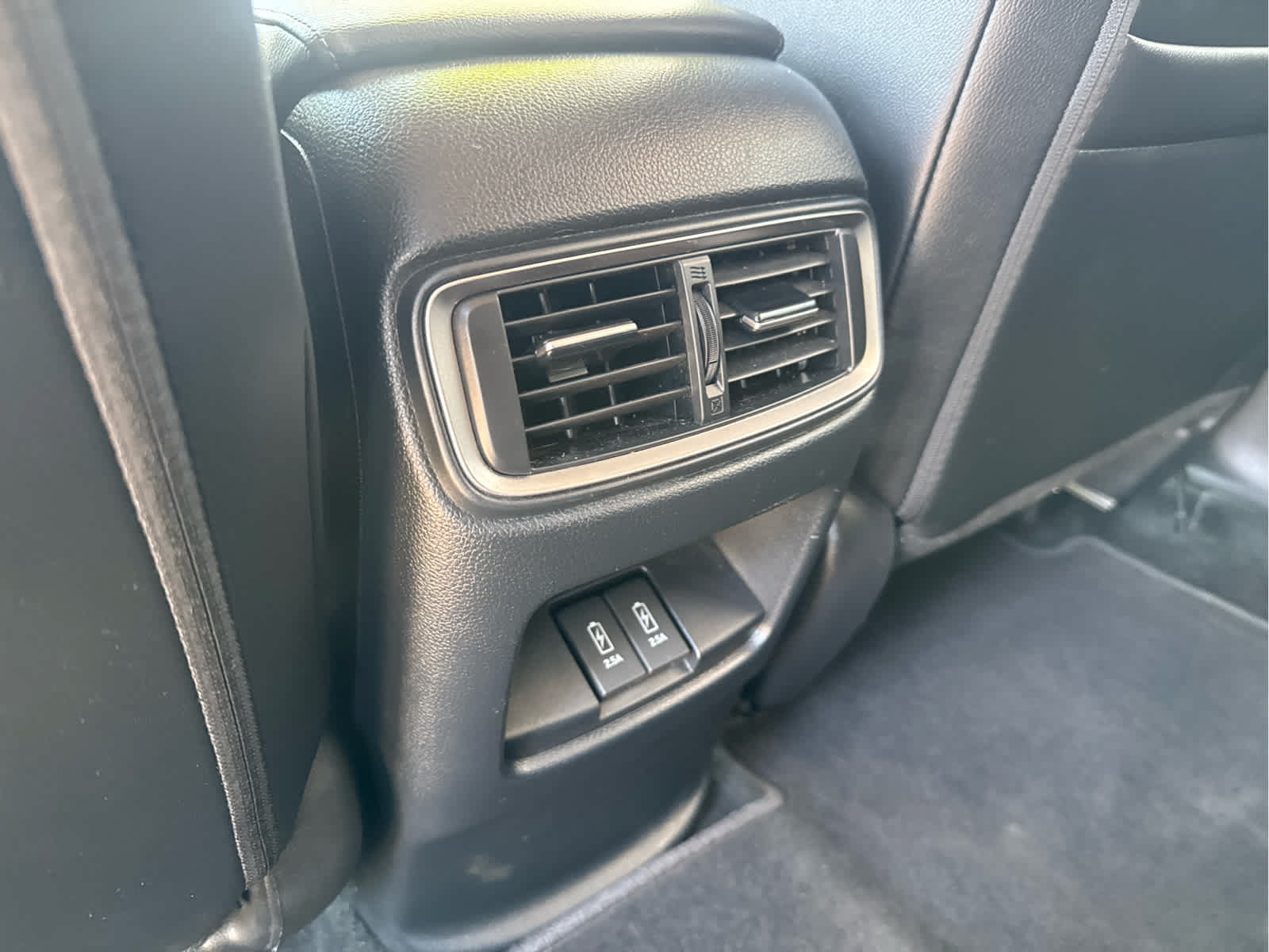 Used 2020 Honda CR-V Touring image 34