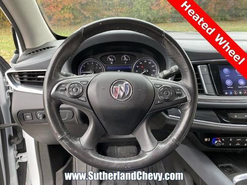 Used 2021 Buick Enclave Premium image 19