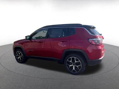 Used 2025 Jeep Compass Limited AWD/4WD image 8