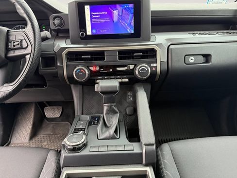 Certified 2025 Toyota Tacoma SR5 image 15