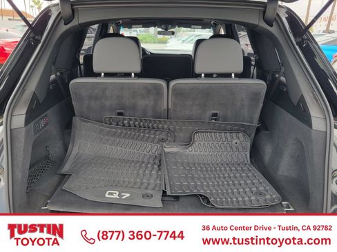 Used 2020 Audi Q7 3.0T Prestige w/ Prestige Package AWD/4WD image 14