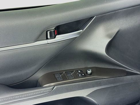 Used 2023 Toyota Camry XLE w/ Navigation Package image 18