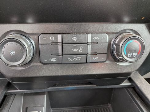 Used 2019 Ford F150 XL w/ Equipment Group 101A Mid RWD image 13