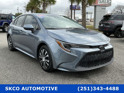 Used 2022 Toyota Corolla LE image 7