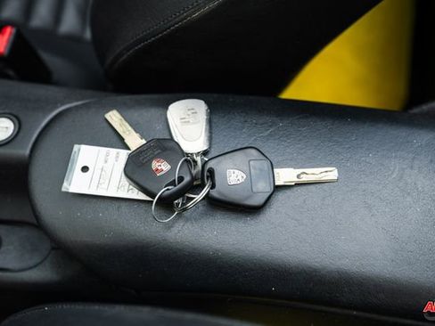 Used 2000 Porsche 911 Carrera 4 image 74