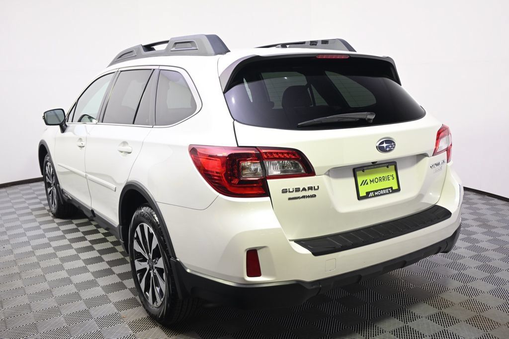 Used 2015 Subaru Outback 2.5i Limited AWD/4WD image 4