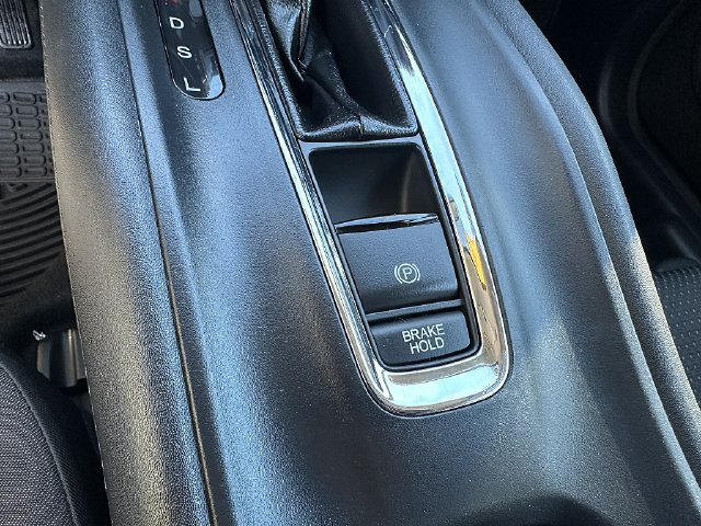 Used 2019 Honda HR-V LX image 27