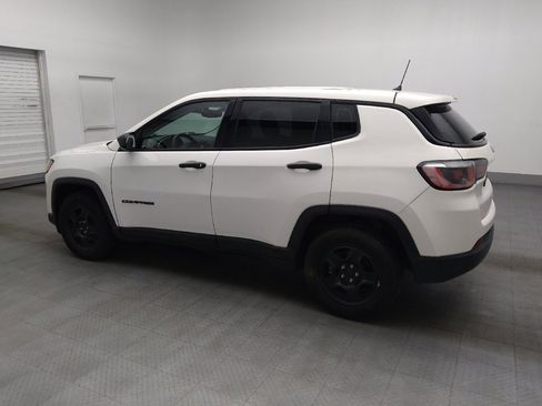 Used 2018 Jeep Compass Sport FWD image 3