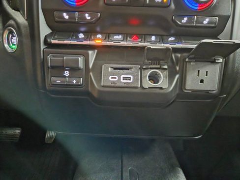 Used 2020 Chevrolet Silverado 1500 LT w/ Texas Edition AWD/4WD image 52
