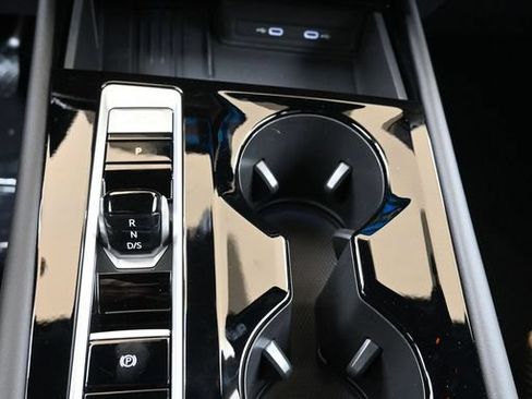 New 2026 Volkswagen Atlas Cross Sport SE AWD/4WD image 33