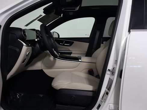 New 2026 Mercedes-Benz GLC 300 GLC 300 image 5