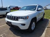 Used 2018 Jeep Grand Cherokee Laredo image 2