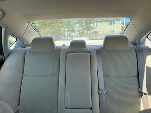 Used 2014 Nissan Altima 2.5 S FWD image 29