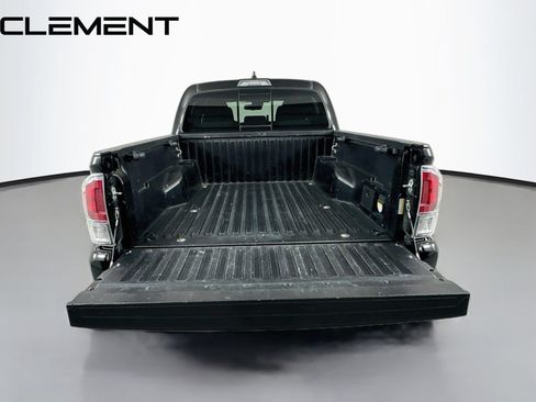 Used 2023 Toyota Tacoma TRD Sport RWD image 11