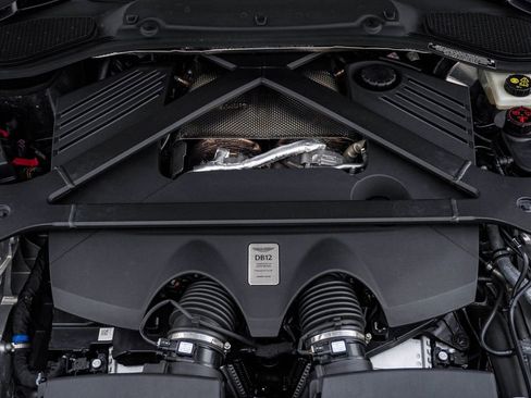 Used 2024 Aston Martin DB12 Coupe image 35