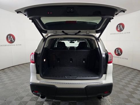 Used 2021 Subaru Ascent Limited w/ Technology Package AWD/4WD image 9