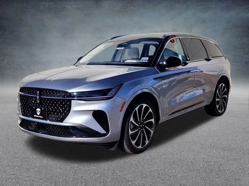 New 2026 Lincoln Nautilus Black Label image 3