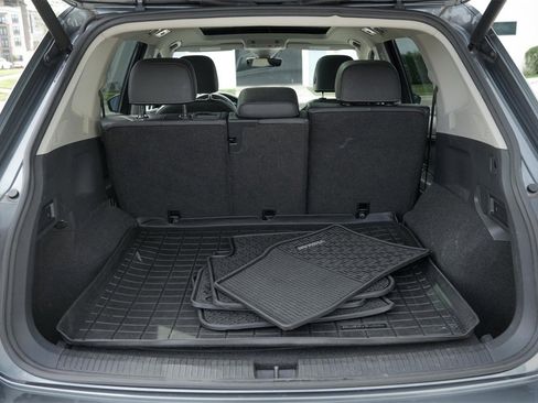 Used 2021 Volkswagen Tiguan SEL image 28