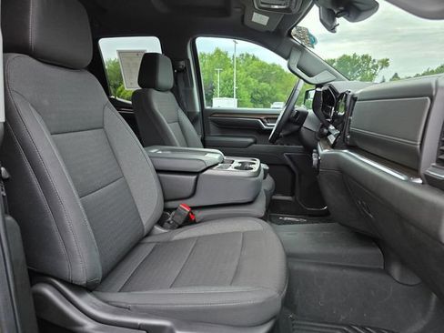 Used 2023 Chevrolet Silverado 1500 LT AWD/4WD image 22
