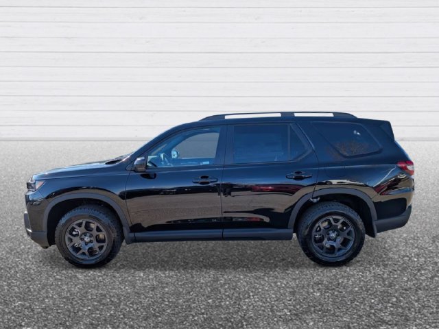 New 2026 Honda Pilot TrailSport image 2