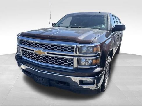 Used 2015 Chevrolet Silverado 1500 LT w/ All Star Edition AWD/4WD image 2