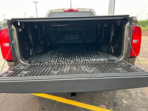 Used 2016 Chevrolet Colorado W/T w/ WT Convenience Package RWD image 21
