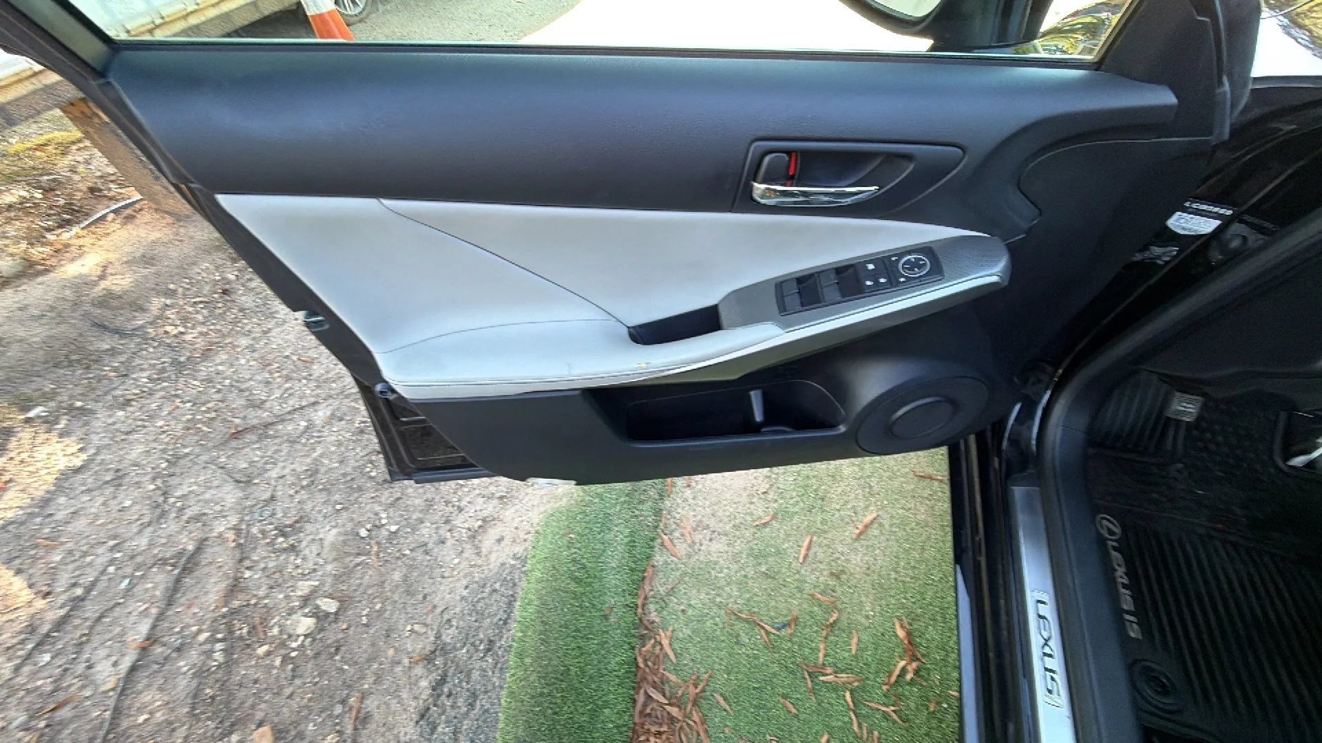 Used 2014 Lexus IS 250 AWD w/ F-Sport Package image 17