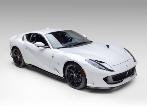 Certified 2019 Ferrari 812 Superfast image 8