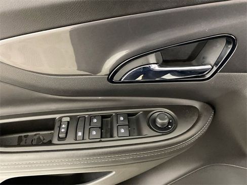 Certified 2022 Buick Encore Preferred image 26