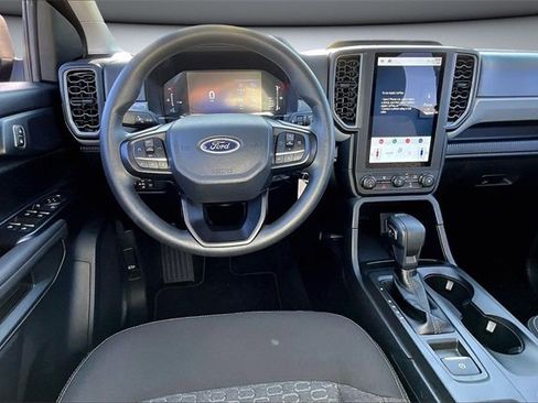 Used 2025 Ford Ranger XL image 9