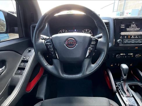 Used 2023 Nissan Frontier Pro-X w/ Pro Convenience Package image 6