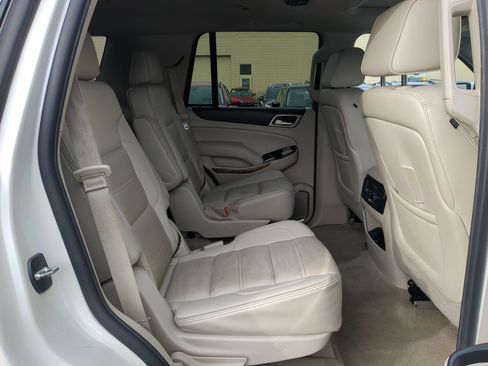 Used 2015 GMC Yukon Denali w/ Premium Package image 34