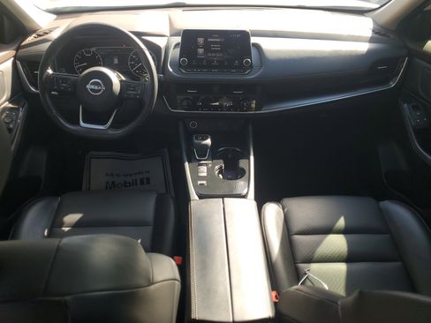 Used 2023 Nissan Rogue SV w/ SV Premium B Package image 14