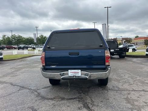 Used 2007 Toyota Tacoma PreRunner RWD image 4